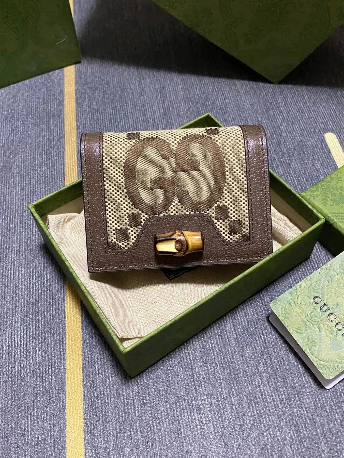 Gucci case wallet Diana card 0615